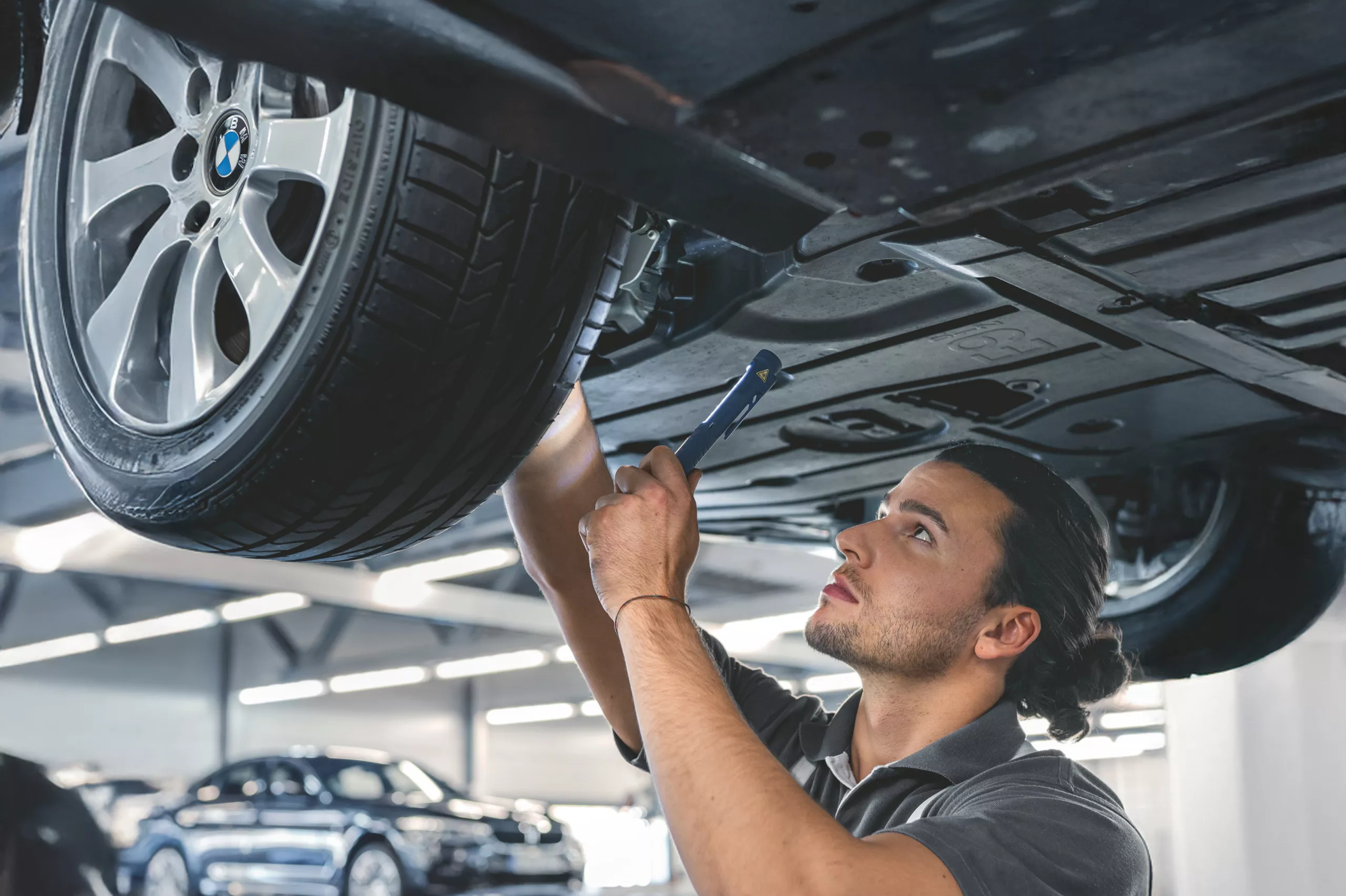 How BMW Service Promotes Smooth Handling And Engine Efficiency